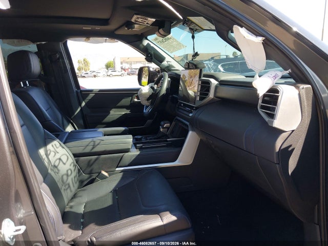 2023 TOYOTA TUNDRA 4WD PLATINUM 5