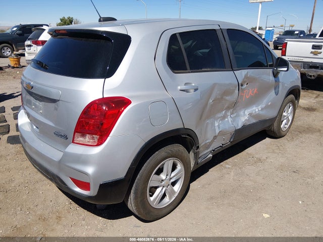 2022 CHEVROLET TRAX AWD LS 4