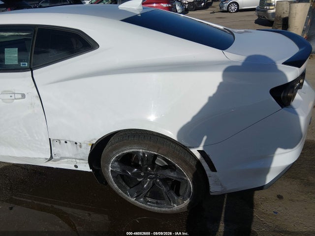 2021 CHEVROLET CAMARO RWD 1LT 14