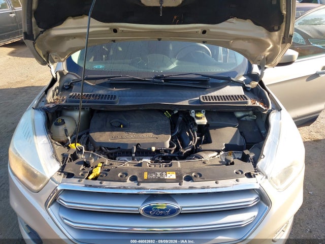 2017 FORD ESCAPE SE 10