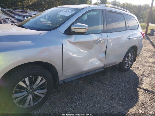 2019 NISSAN PATHFINDER S 6