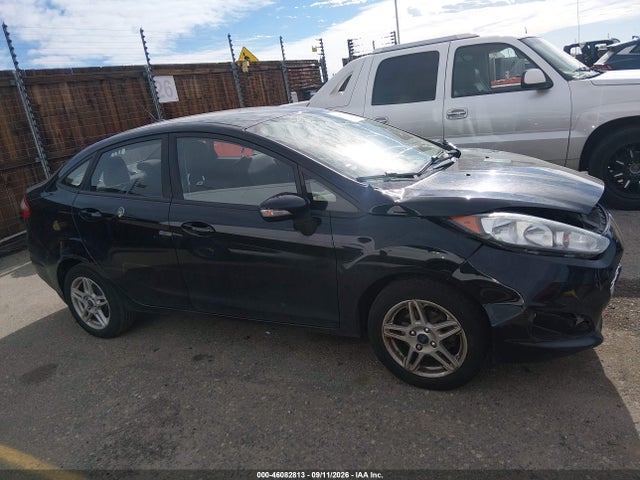 2017 FORD FIESTA SE 13