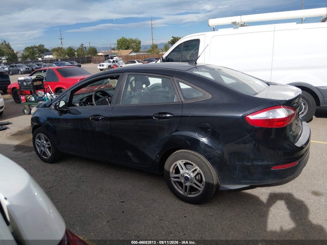 2017 FORD FIESTA SE 14