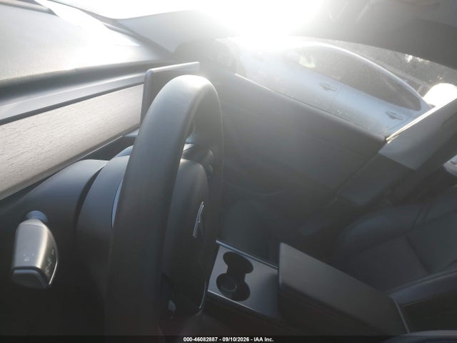 2021 TESLA MODEL 3 STANDARD RANGE PLUS REAR-WHEEL DRIVE 16