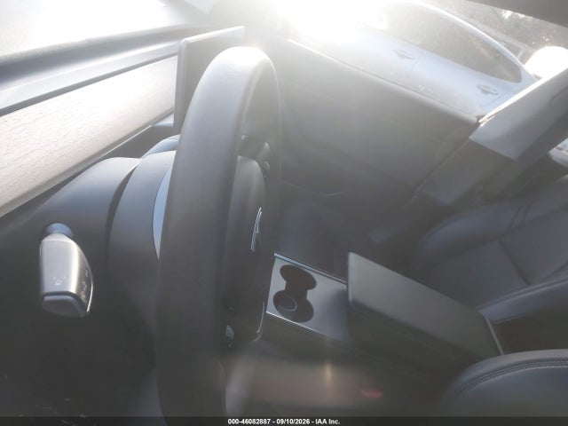 2021 TESLA MODEL 3 STANDARD RANGE PLUS REAR-WHEEL DRIVE 7