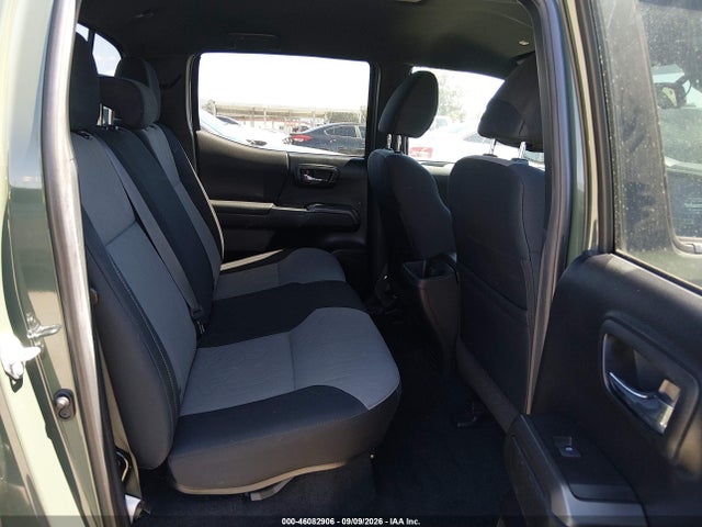 2021 TOYOTA TACOMA TRD SPORT 8