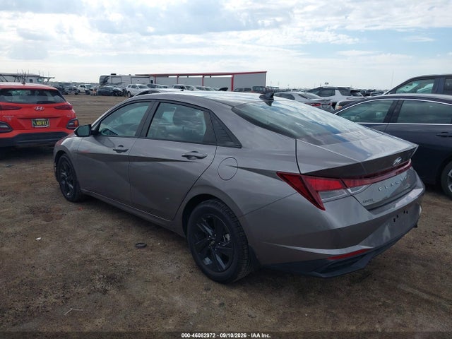 2023 HYUNDAI ELANTRA SEL 3
