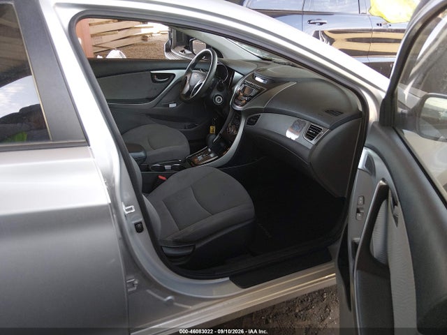 صورة 5 لـ 2013 Hyundai ELANTRA GLS