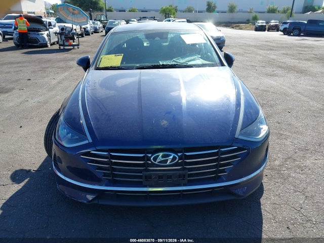 2021 HYUNDAI SONATA SE 12