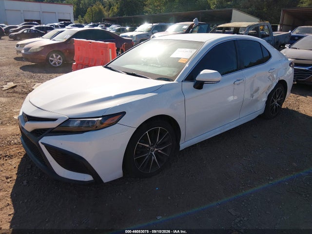 2022 TOYOTA CAMRY SE 2