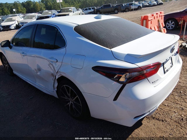 2022 TOYOTA CAMRY SE 6