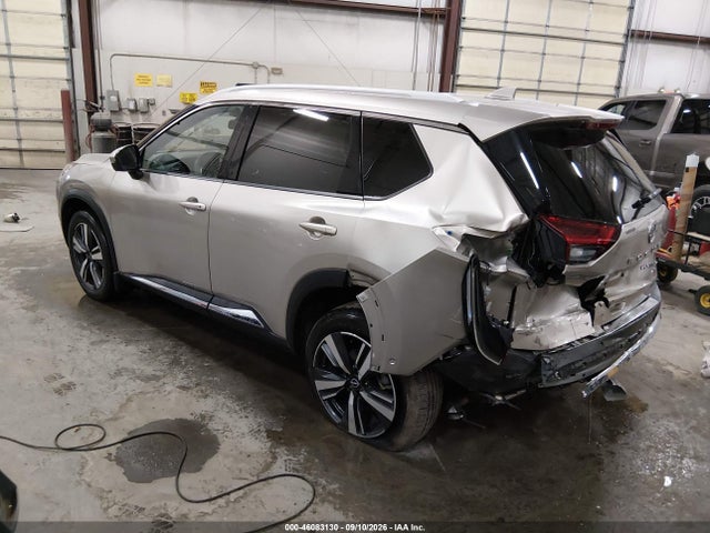 2023 NISSAN ROGUE PLATINUM INTELLIGENT AWD 3