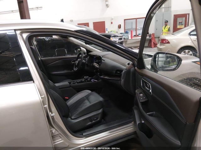 2023 NISSAN ROGUE PLATINUM INTELLIGENT AWD 5
