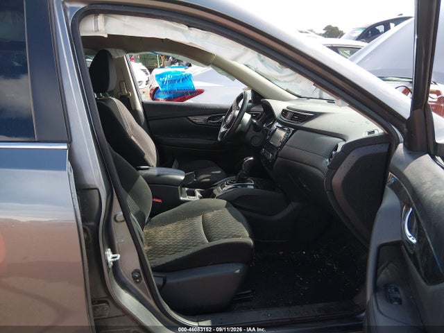 2017 NISSAN ROGUE SV 5