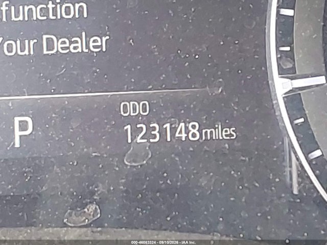 2021 TOYOTA HIGHLANDER LIMITED 16