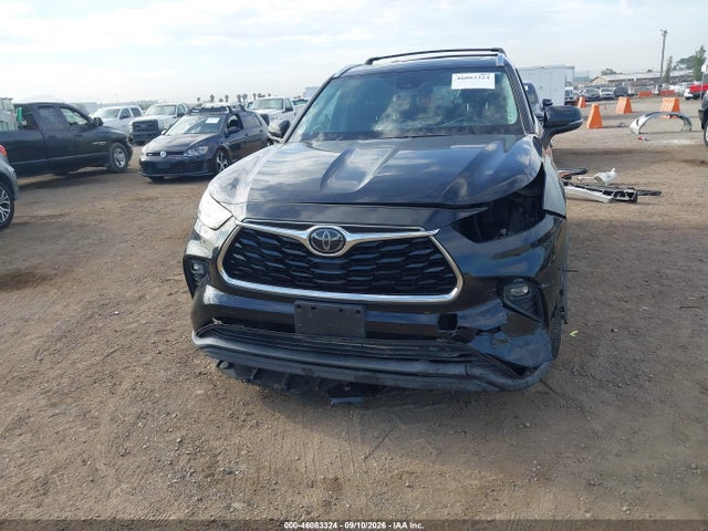 2021 TOYOTA HIGHLANDER LIMITED 6