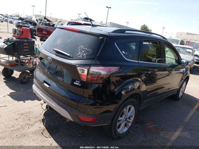 2018 FORD ESCAPE SE 4