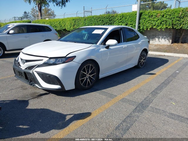 2021 TOYOTA CAMRY SE 2