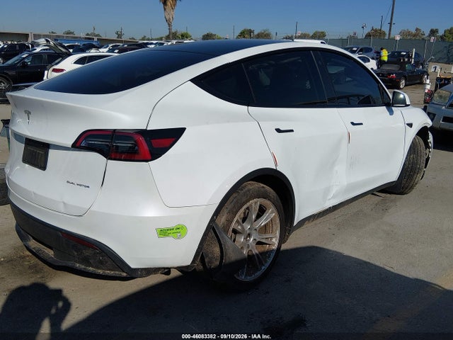 2023 TESLA MODEL Y AWD/LONG RANGE DUAL MOTOR ALL-WHEEL DRIVE 4