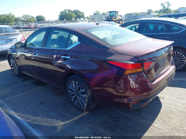 2025 NISSAN ALTIMA SV FWD 14