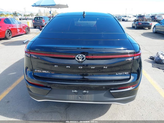2024 TOYOTA CROWN LIMITED 17