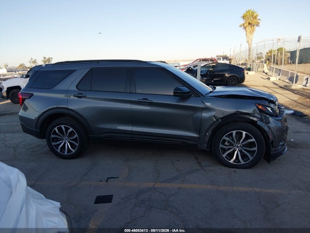 2025 FORD EXPLORER ST-LINE 13