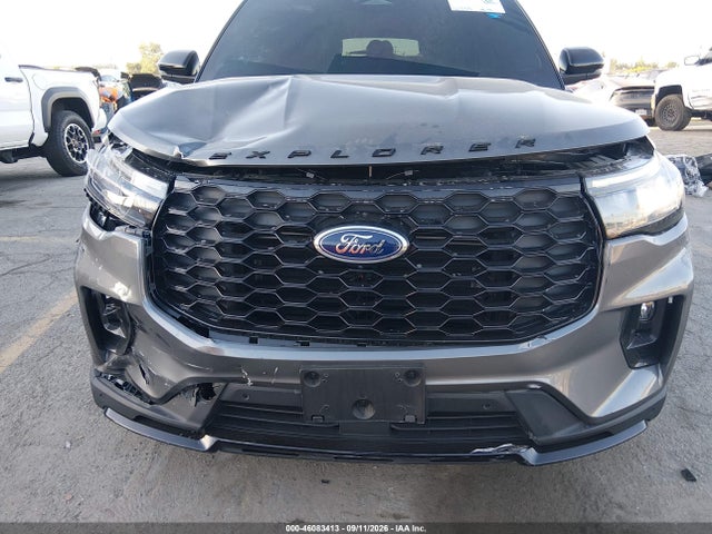 2025 FORD EXPLORER ST-LINE 18