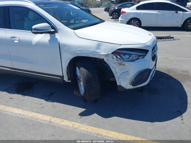 2022 MERCEDES-BENZ GLA 250 4MATIC 6