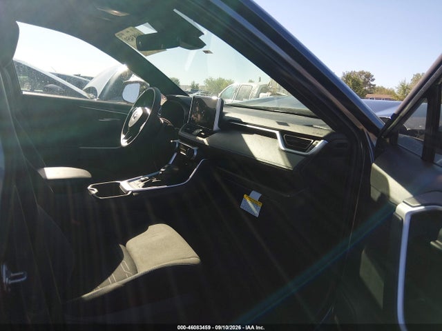 2025 TOYOTA RAV4 HYBRID SE 5