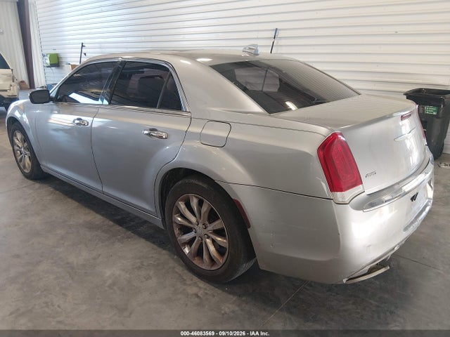2017 CHRYSLER 300C AWD 3