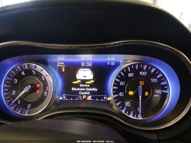 2017 CHRYSLER 300C AWD 7
