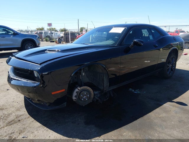2023 DODGE CHALLENGER SXT AWD 2