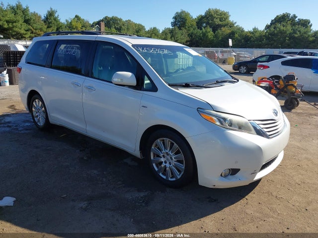 2016 TOYOTA SIENNA LIMITED PREMIUM 7 PASSENGER