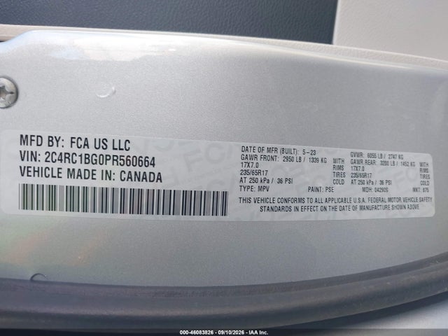 2023 CHRYSLER PACIFICA TOURING L 9