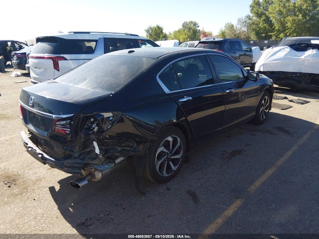 2017 HONDA ACCORD EX 4