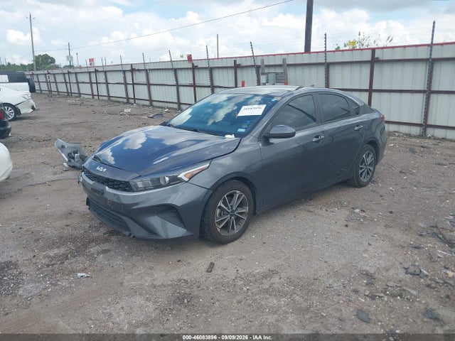 2022 KIA FORTE LXS 2