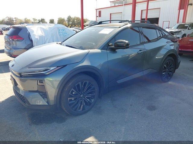 2026 TOYOTA C-HR XSE 2