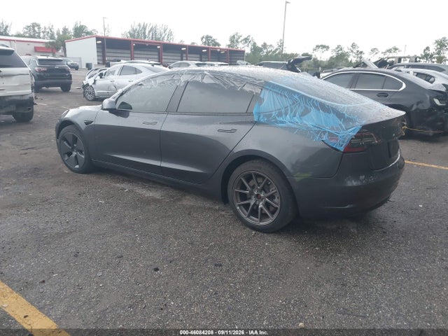 2021 TESLA MODEL 3 STANDARD RANGE PLUS REAR-WHEEL DRIVE 3