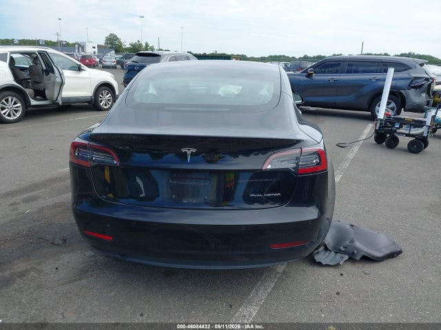 2018 TESLA MODEL 3 LONG RANGE/PERFORMANCE 15