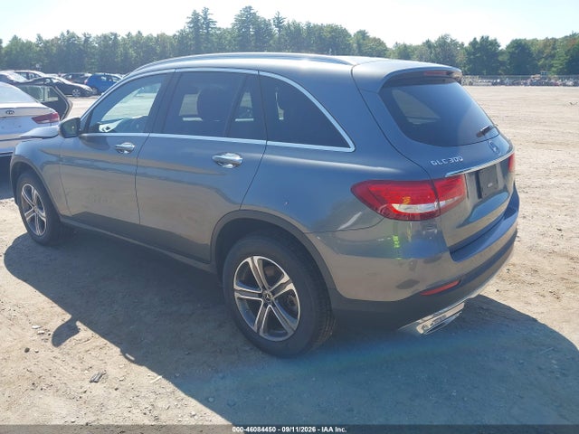 2019 MERCEDES-BENZ GLC 300 4MATIC 3