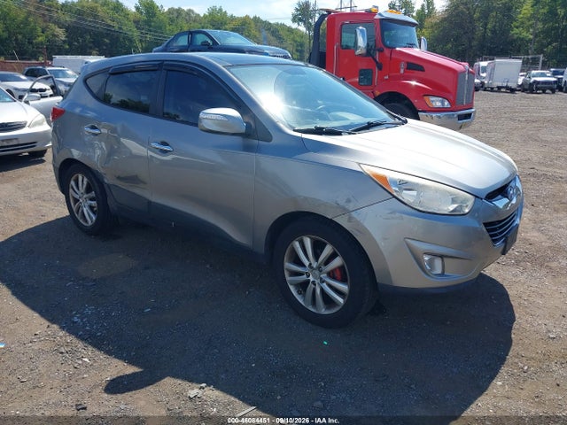2010 HYUNDAI TUCSON LIMITED