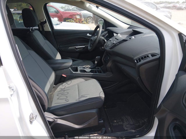 2017 FORD ESCAPE SE 5