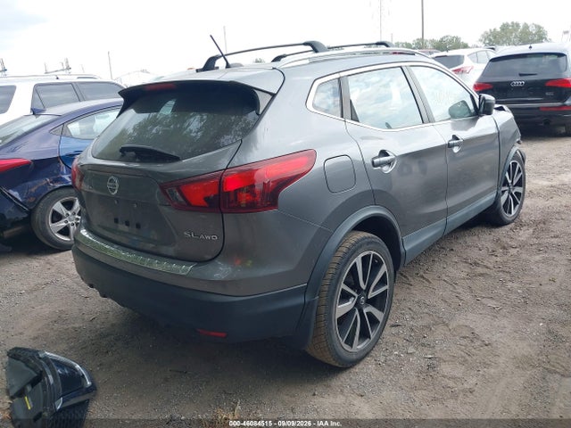 2017 NISSAN ROGUE SPORT SL 4
