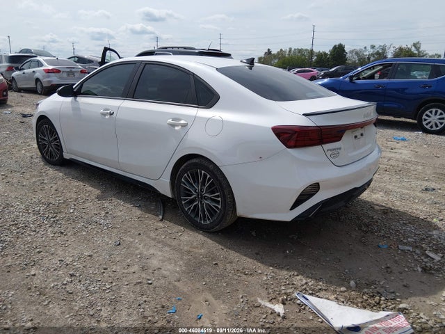 2022 KIA FORTE GT-LINE 3