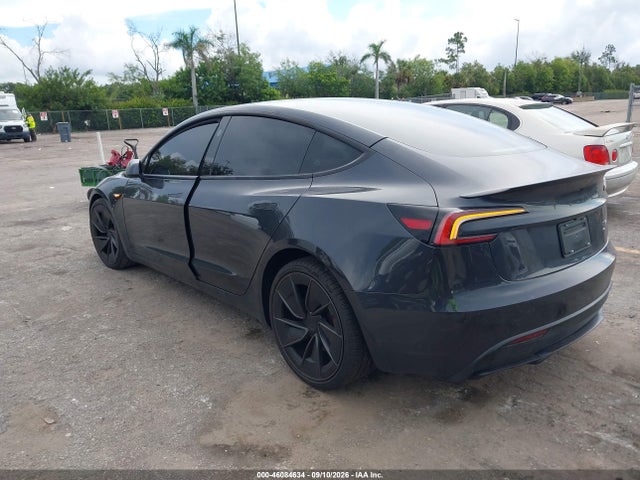 2026 TESLA MODEL 3 PERFORMANCE ALL-WHEEL DRIVE 3