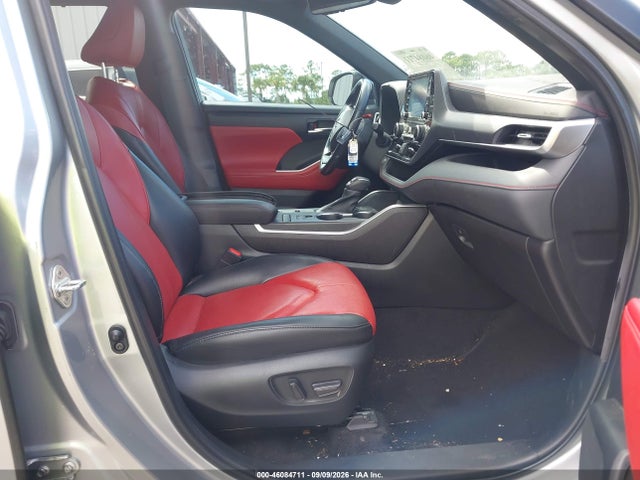 2022 TOYOTA HIGHLANDER XSE 5