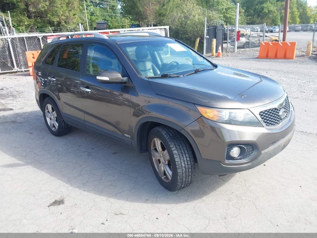2013 KIA SORENTO EX V6