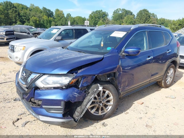 2017 NISSAN ROGUE SV 2