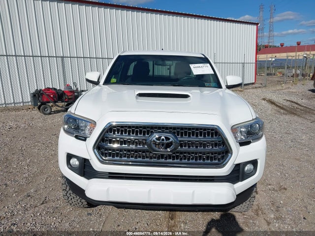 2017 Toyota TACOMA TRD SPORT 照片 13