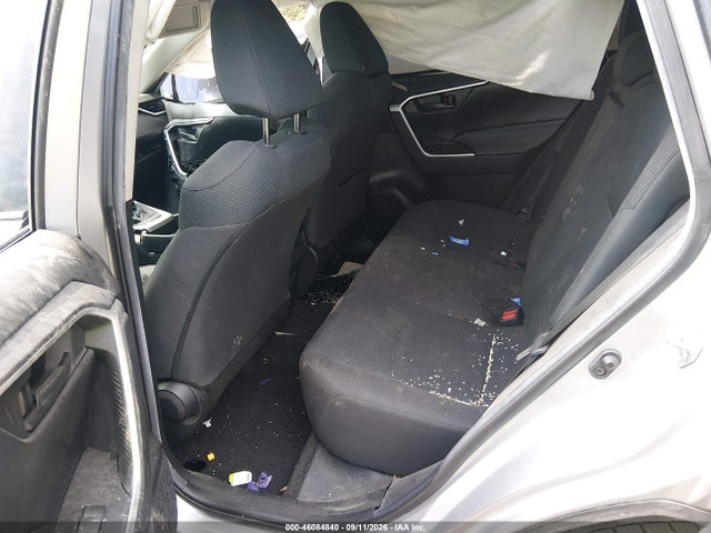 2021 TOYOTA RAV4 LE 8